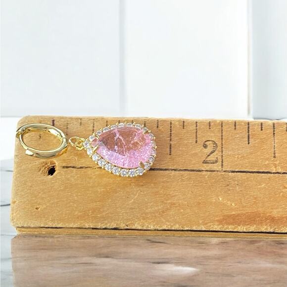 Pink Crackle Crystal Huggie Earrings NEW - Picture 4 of 8